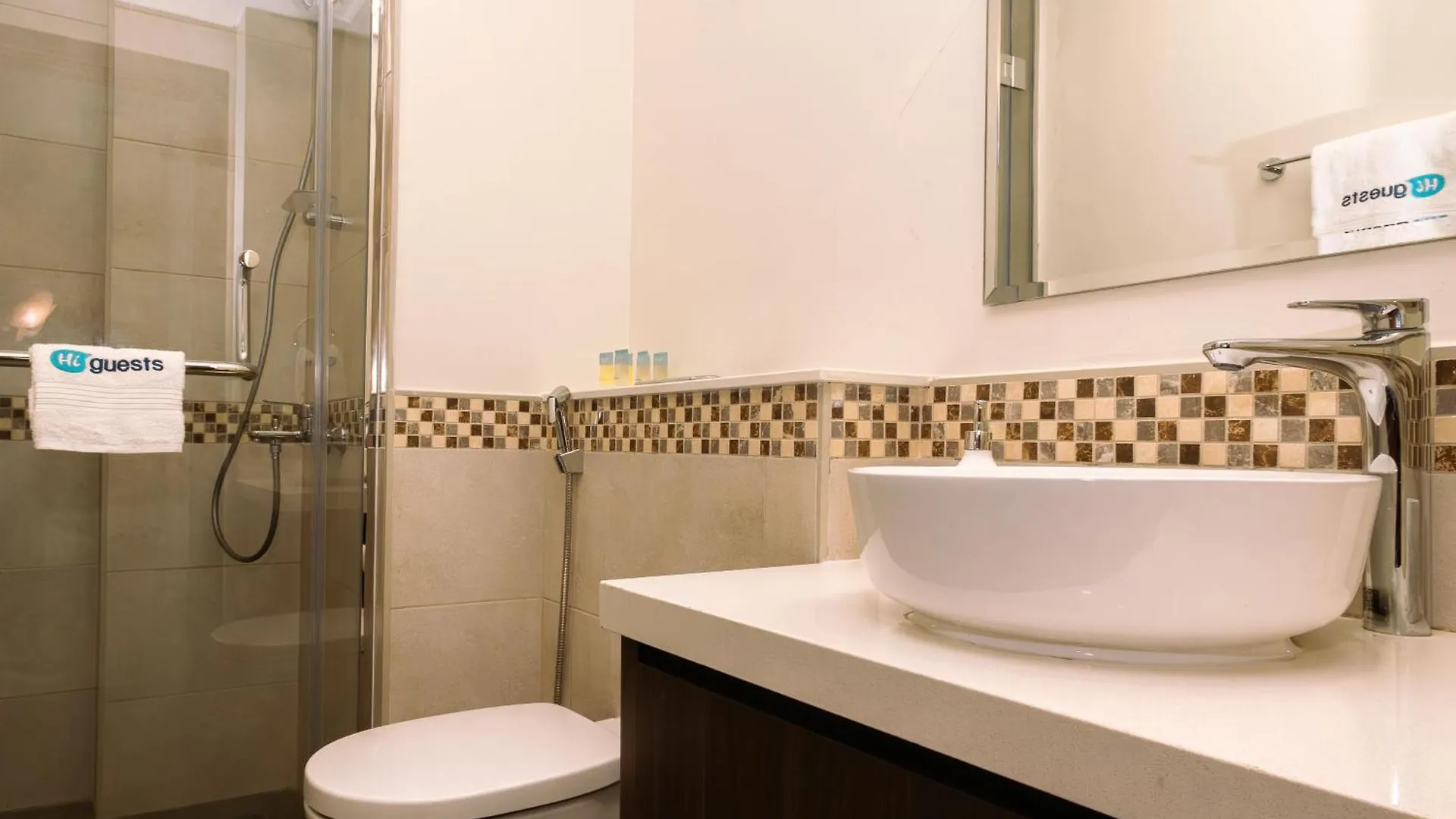 Higuests - Vibrant 1Br In Business Bay Apartment Dubai