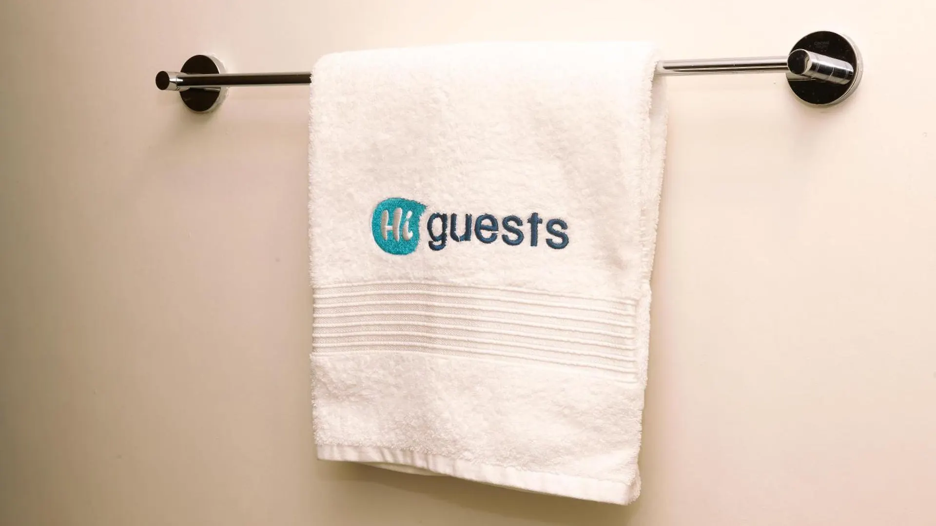 Higuests - Vibrant 1Br In Business Bay Apartment Dubai